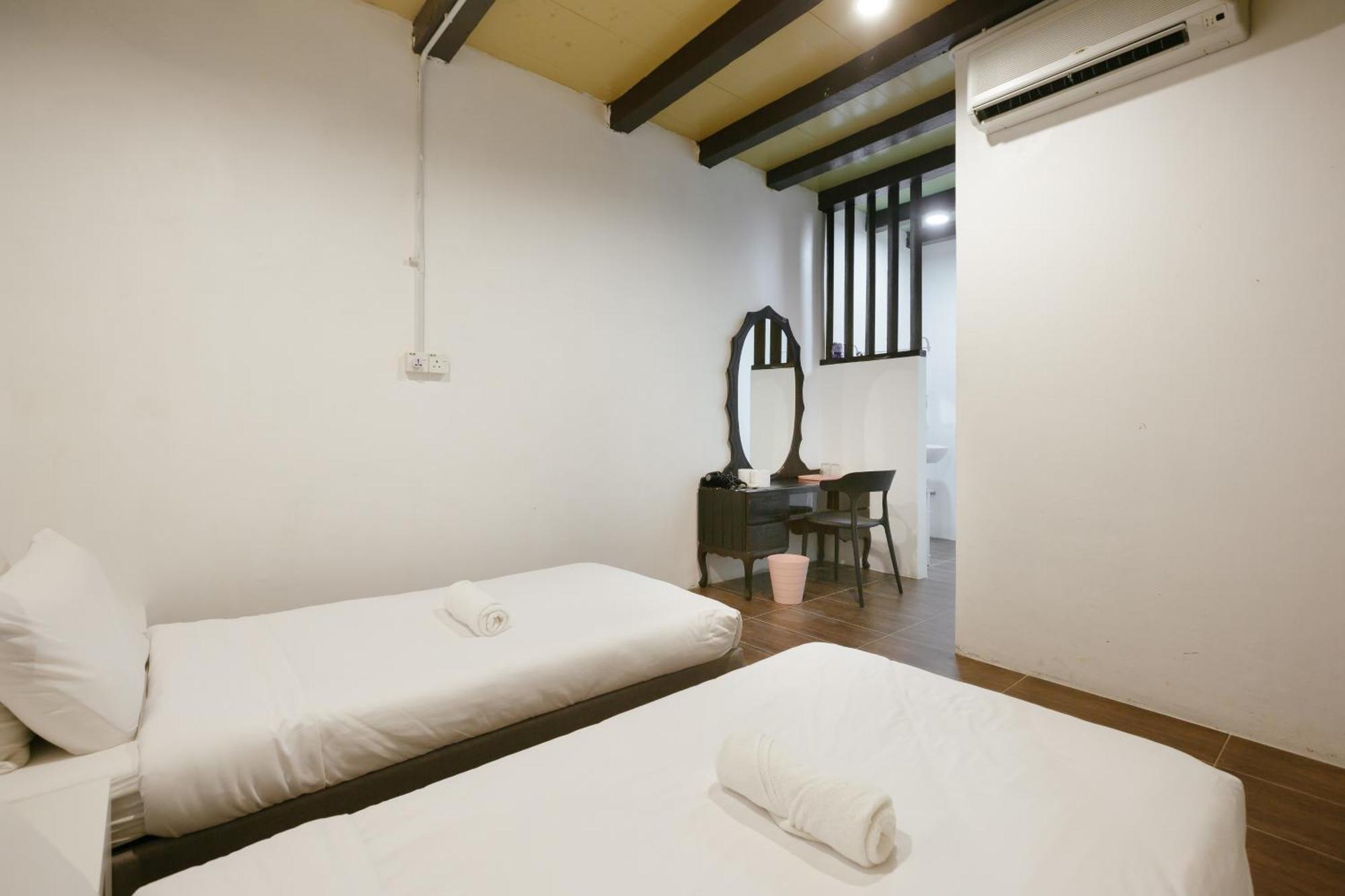 Kangsar Inn 73 Джорджтаун Экстерьер фото